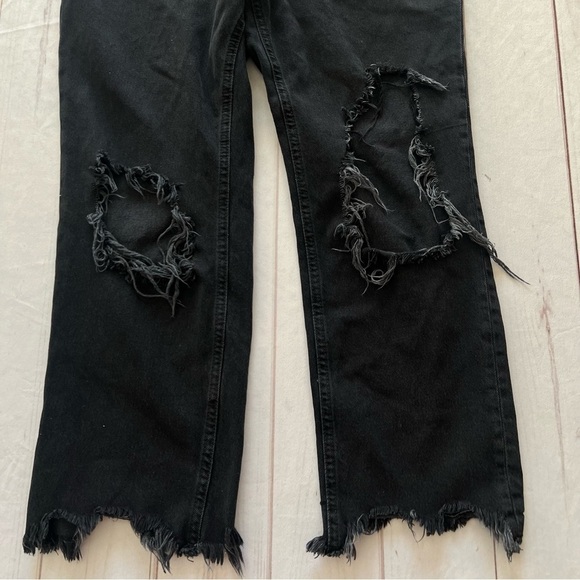Free People Women's Maggie Straight Leg Jeans Black Mid Rise Distressed Sz 29 - Picture 7 of 16